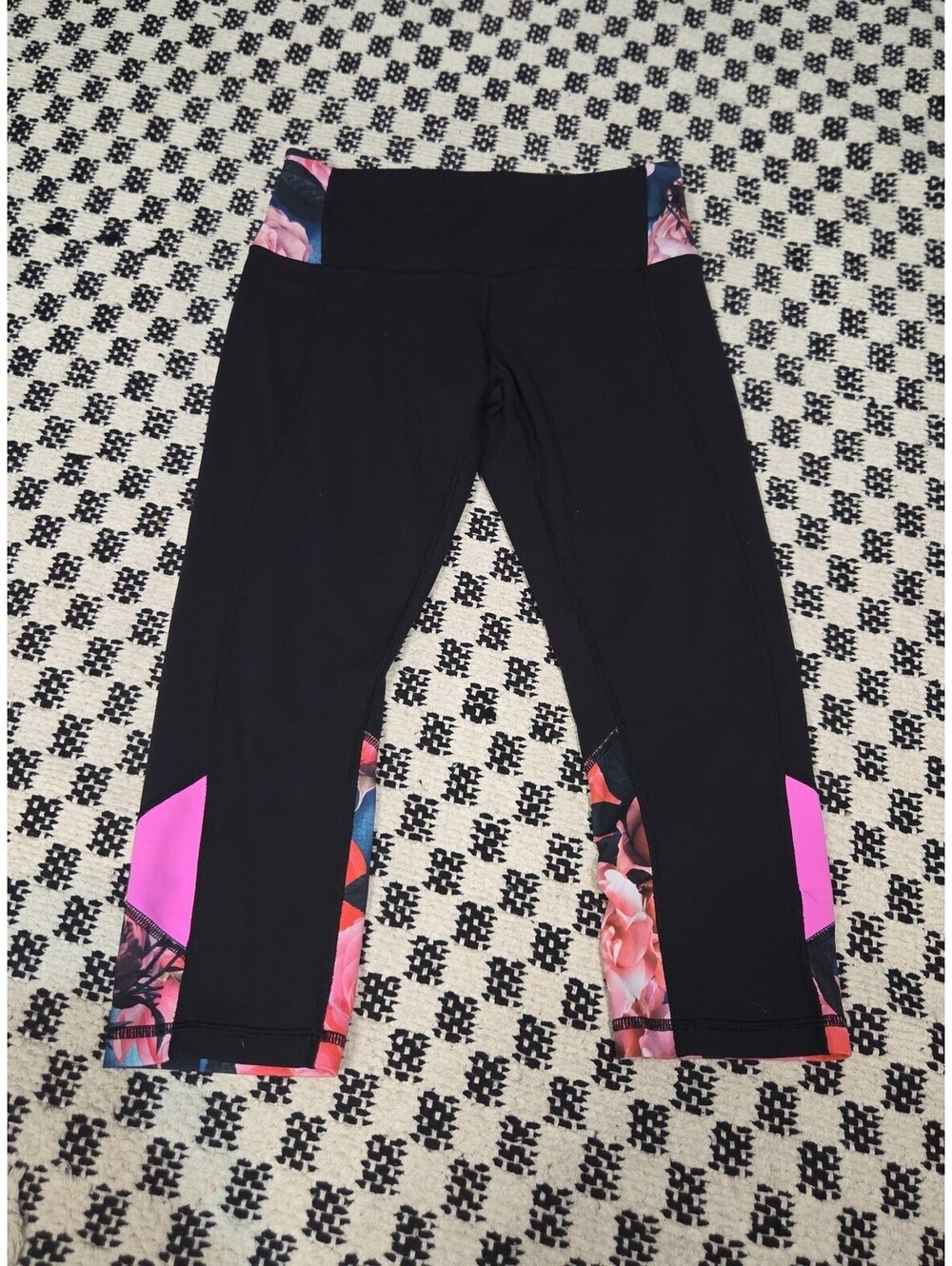 Lululemon cropped leggings